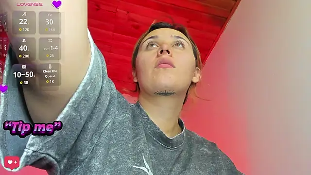 Snapshot of bonnie_moon_ chatting on February 3, 2026, 8:36 pm bonnie moon online show from February 3, 2026, 8:36 pm