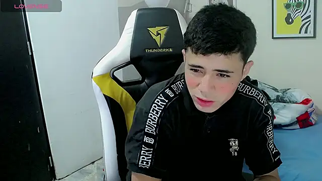 bby santi online show from November 11, 2025, 12:11 pm