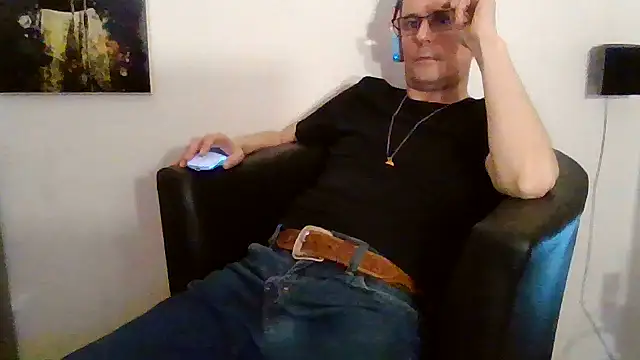 Minm666 online show from March 9, 2026, 10:13 pm