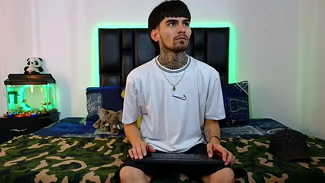 Brutal Sex Fucking online show from February 27, 2026, 7:14 pm