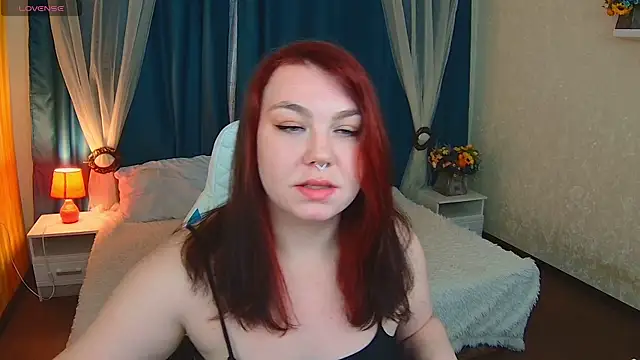 Lilumytrend online show from February 26, 2025, 2:27 pm