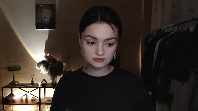 Snapshot of CuteRuby99 chatting on November 9, 2025, 4:33 pm CuteRuby99 online show from November 9, 2025, 4:33 pm