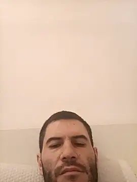 Gigolo4040 online show from January 8, 2025, 7:13 am
