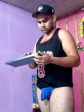 travieso2893 online show from January 7, 2025, 11:48 am