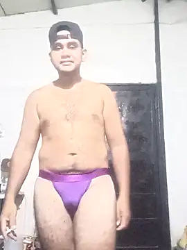 Snapshot of travieso2893 chatting on June 1, 2026, 2:23 am travieso2893 online show from June 1, 2026, 2:23 am