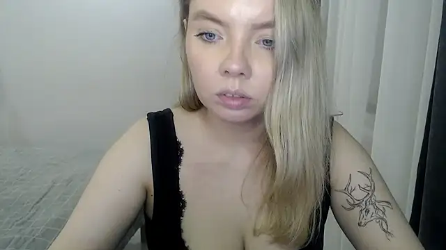 Snapshot of PolinaXXXJones chatting on January 17, 2025, 4:04 pm PolinaXXXJones online show from January 17, 2025, 4:04 pm