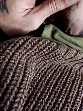 AndreiDts92 online show from October 13, 2025, 8:43 pm