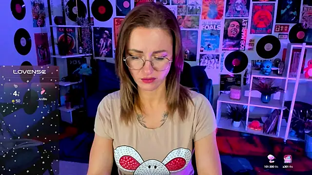 Snapshot of LadyIzabel chatting on March 2, 2025, 12:03 pm LadyIzabel online show from March 2, 2025, 12:03 pm