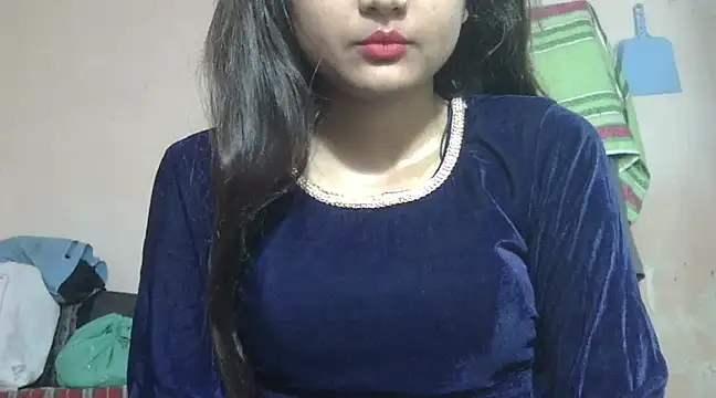 Snapshot of Aayesha chatting on December 2, 2024, 5:32 pm Aayesha online show from December 2, 2024, 5:32 pm