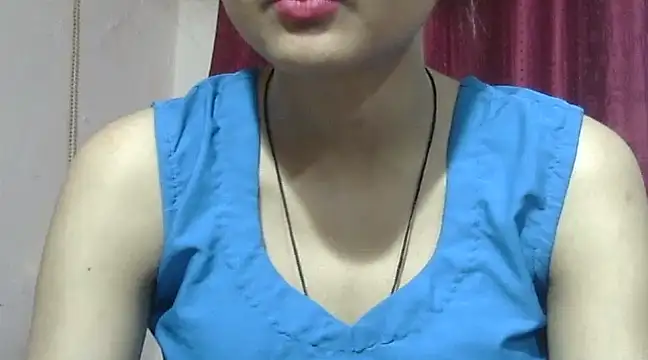 Snapshot of Aayesha chatting on March 11, 2025, 5:24 pm Aayesha online show from March 11, 2025, 5:24 pm