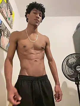 Snapshot of Masterikee chatting on January 10, 2025, 2:25 am Masterikee online show from January 10, 2025, 2:25 am