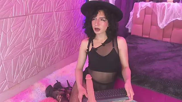 Angellike doll online show from October 17, 2025, 6:53 pm