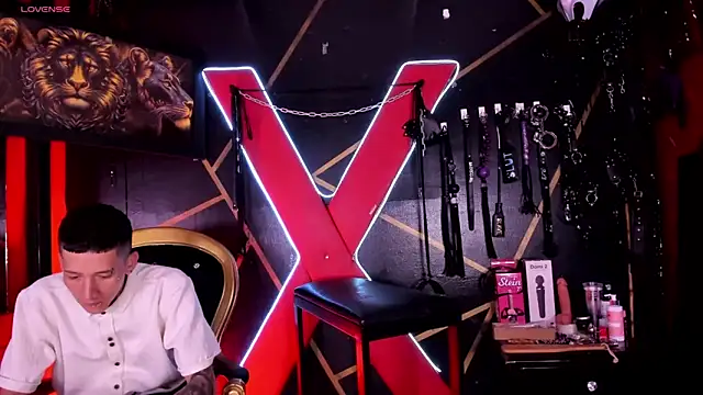 Snapshot of alexa_n_alex chatting on June 7, 2026, 12:21 pm alexa n alex online show from June 7, 2026, 12:21 pm