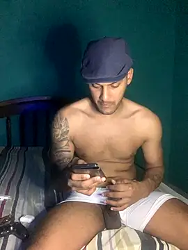 Pinocchiu online show from October 13, 2025, 11:27 pm