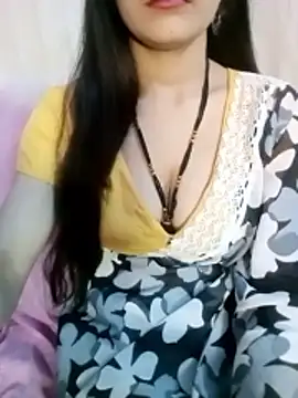 Snapshot of Bulbul_02 chatting on November 17, 2025, 5:55 am Bulbul 02 online show from November 17, 2025, 5:55 am