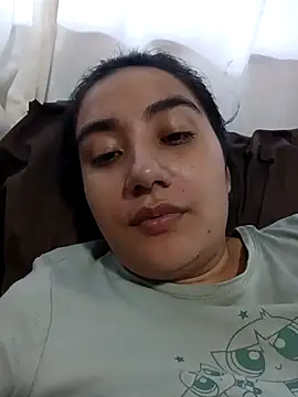 Snapshot of Hellen_Alex chatting on October 18, 2025, 2:52 pm Hellen Alex online show from October 18, 2025, 2:52 pm