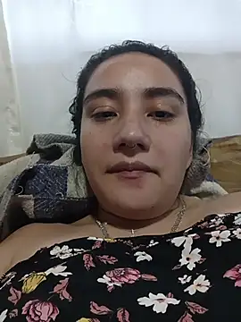 Snapshot of Hellen_Alex chatting on January 8, 2026, 2:12 pm Hellen Alex online show from January 8, 2026, 2:12 pm