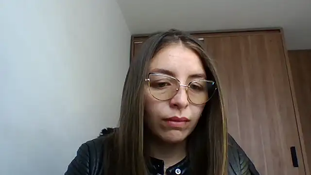  isaabellaa online show from February 8, 2026, 4:05 pm