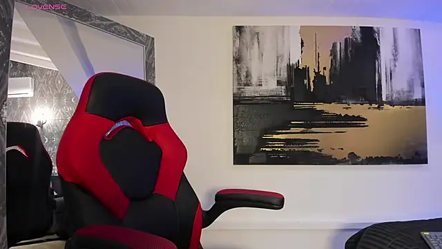 AriRobert  online show from October 24, 2025, 4:22 am