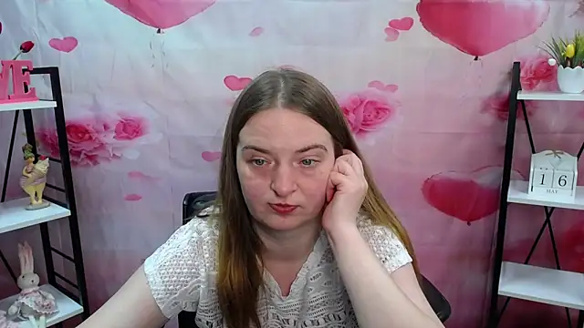 FreyaDak online show from May 17, 2026, 5:02 pm
