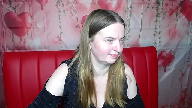 Snapshot of FreyaDak chatting on March 3, 2026, 6:04 pm FreyaDak online show from March 3, 2026, 6:04 pm