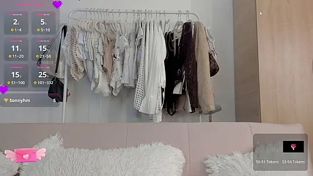 Sweetnaughtygirl  online show from March 21, 2026, 1:07 am