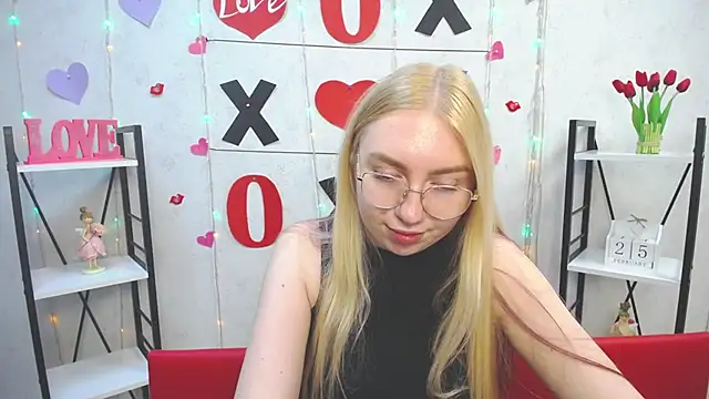 BeatriceFly online show from February 25, 2025, 12:27 pm