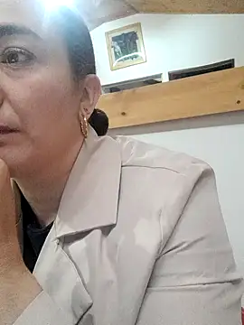 skayhot  online show from February 24, 2026, 12:28 pm