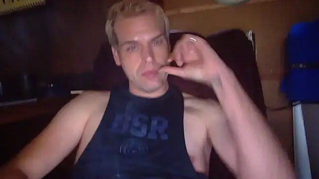 Dreagon79 online show from June 3, 2026, 12:50 pm