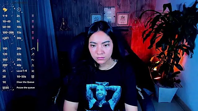 Snapshot of miichael_black chatting on November 8, 2025, 9:18 pm miichael black online show from November 8, 2025, 9:18 pm