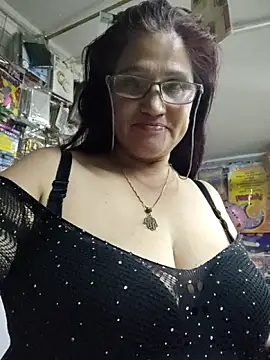 Edged Hot69 online show from November 13, 2025, 12:03 am