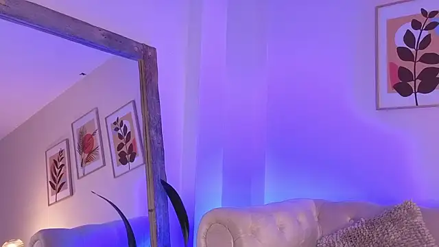 Snapshot of DahianaWalcott chatting on February 4, 2026, 3:07 pm DahianaWalcott online show from February 4, 2026, 3:07 pm