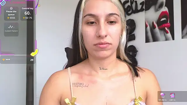 tammyandrade  online show from October 21, 2025, 3:22 pm