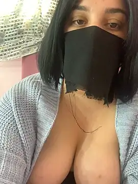 Snapshot of Miss-Soka chatting on March 7, 2025, 11:40 am Miss-Soka online show from March 7, 2025, 11:40 am