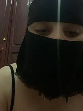 Snapshot of Miss-Soka chatting on December 7, 2024, 6:21 pm Miss-Soka online show from December 7, 2024, 6:21 pm