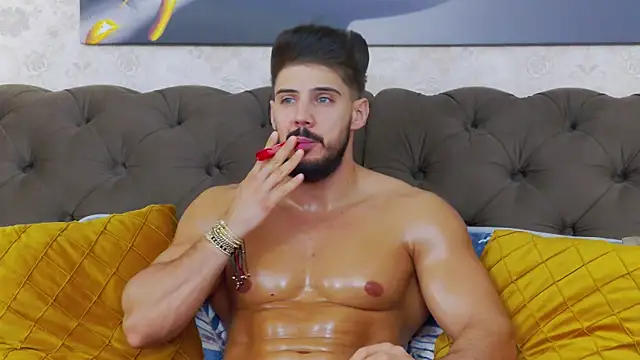 Snapshot of DustinKeent chatting on February 20, 2025, 5:01 am DustinKeent online show from February 20, 2025, 5:01 am