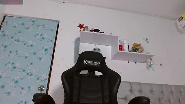 miss valery2 online show from October 12, 2025, 2:02 am