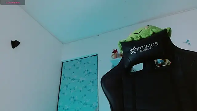 miss valery2 online show from March 23, 2026, 4:23 am