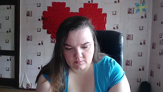 Snapshot of TasyaBigTTs chatting on March 3, 2025, 9:13 am TasyaBigTTs online show from March 3, 2025, 9:13 am