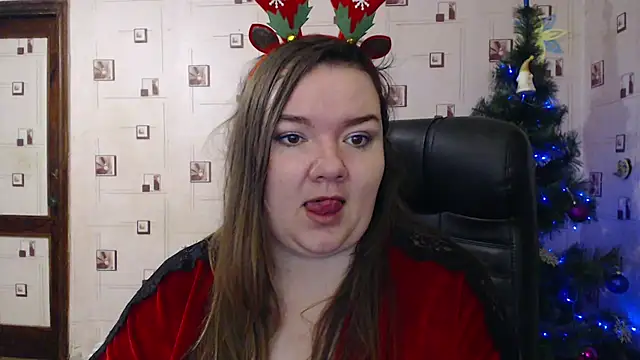 Snapshot of TasyaBigTTs chatting on January 1, 2025, 2:42 pm TasyaBigTTs online show from January 1, 2025, 2:42 pm