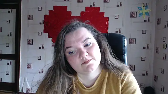 Snapshot of TasyaBigTTs chatting on March 18, 2025, 6:39 am TasyaBigTTs online show from March 18, 2025, 6:39 am