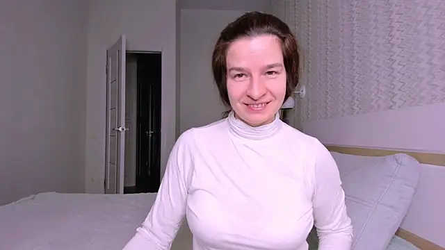 Snapshot of Clear_Angel chatting on February 5, 2026, 4:08 am Clear Angel online show from February 5, 2026, 4:08 am