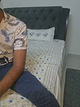 Awesomelusty online show from November 14, 2025, 7:39 pm