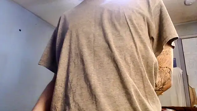 VanceFontaine online show from April 4, 2026, 1:17 pm