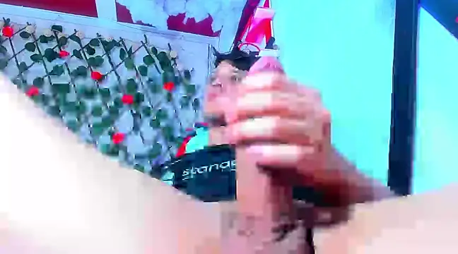 LilOwen  online show from December 29, 2024, 2:49 am