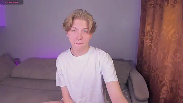 TheMikeSever online show from October 21, 2025, 12:32 am