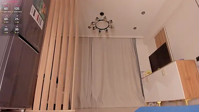 nacumi mi online show from October 24, 2025, 2:05 pm