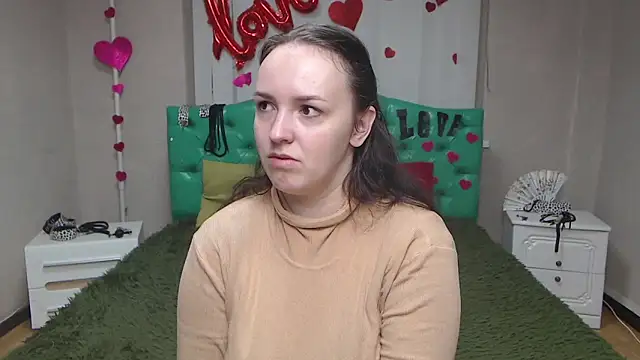 IsabelBlackberry online show from October 16, 2025, 5:16 am