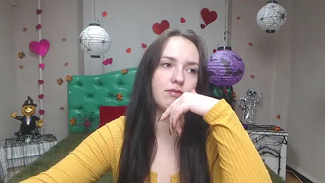 IsabelBlackberry online show from November 7, 2025, 6:18 am