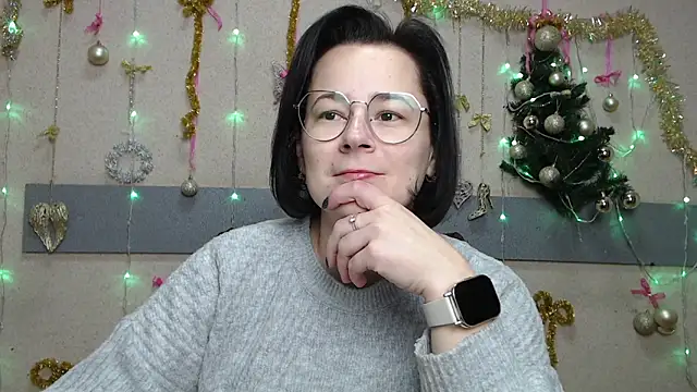 MarieSho online show from December 17, 2025, 6:02 pm